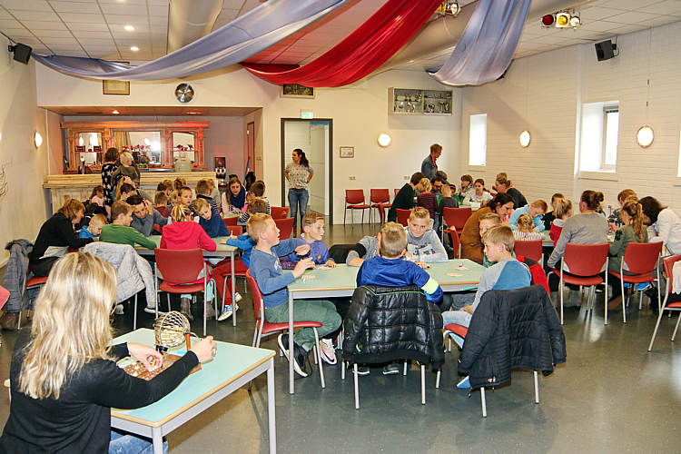 KinderBingo 9-11-'16, foto 4